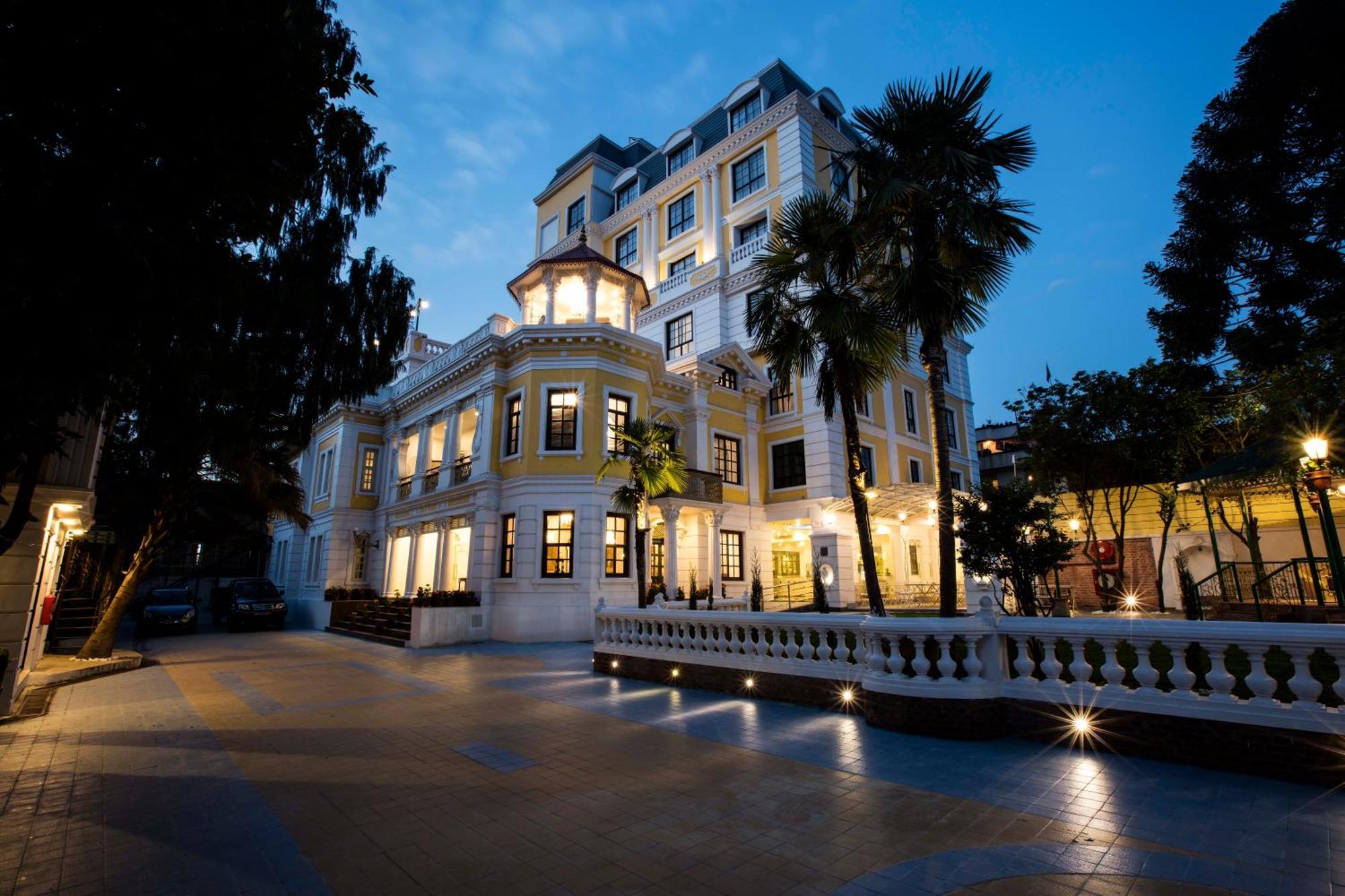 Maya Manor Boutique Hotel By Kgh Group Katmandu Zewnętrze zdjęcie
